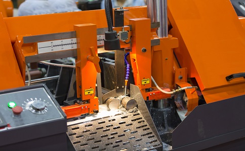 双峰龙门带锯床具备哪些优点？